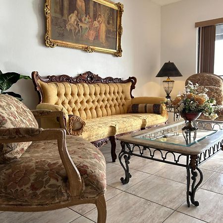 Beautiful Apartment With Very Elegant Colonial Decoration Tamiami Extérieur photo